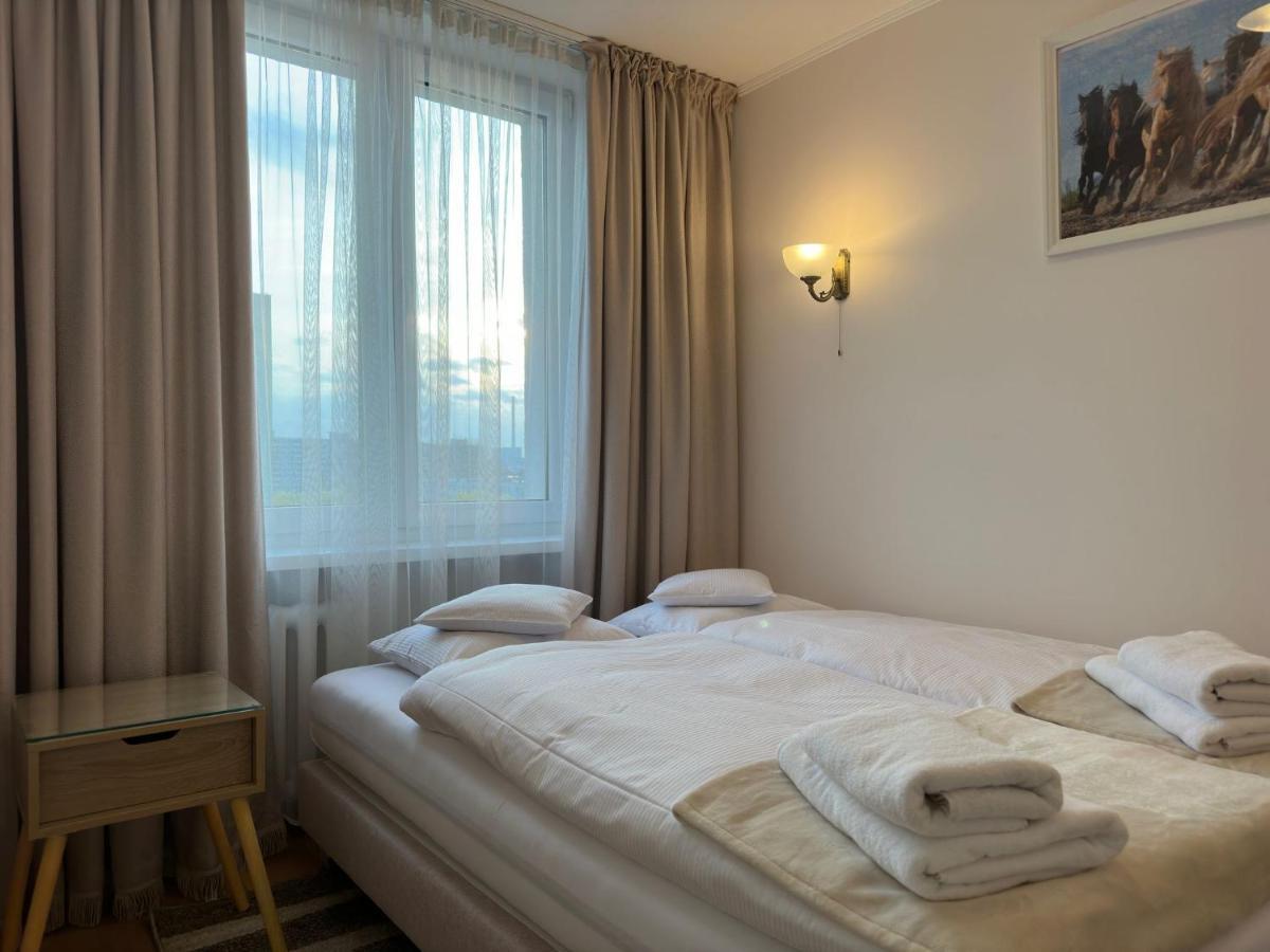Apartament Bazylianska - 100M Do Metra "Brodno", 20 Minut Do Centrum Warszawy Varsó Kültér fotó