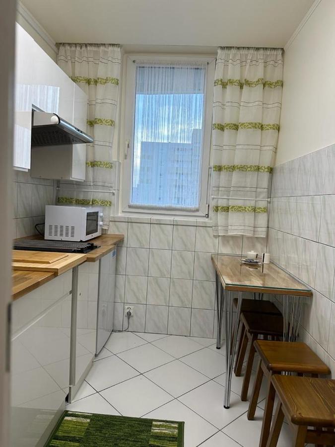 Apartament Bazylianska - 100M Do Metra "Brodno", 20 Minut Do Centrum Warszawy Varsó Kültér fotó